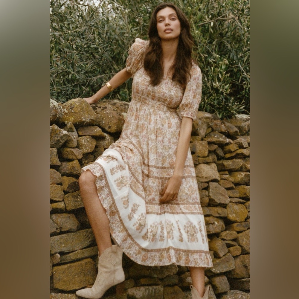SPELL
Juniper Shirred Dress - Cream